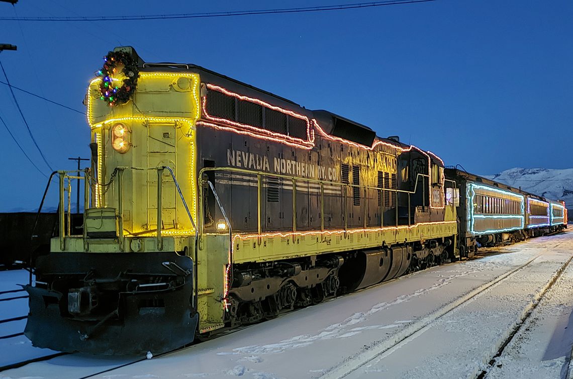 NNRY Santa’s Reindeer Flyer NNRY Santa’s Reindeer Flyer